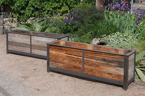 metal and woodpatio flower boxes|Wood and Metal Garden Boxes .